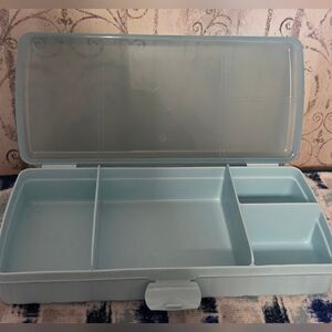 Tupperware Lunch N Things Container NWT